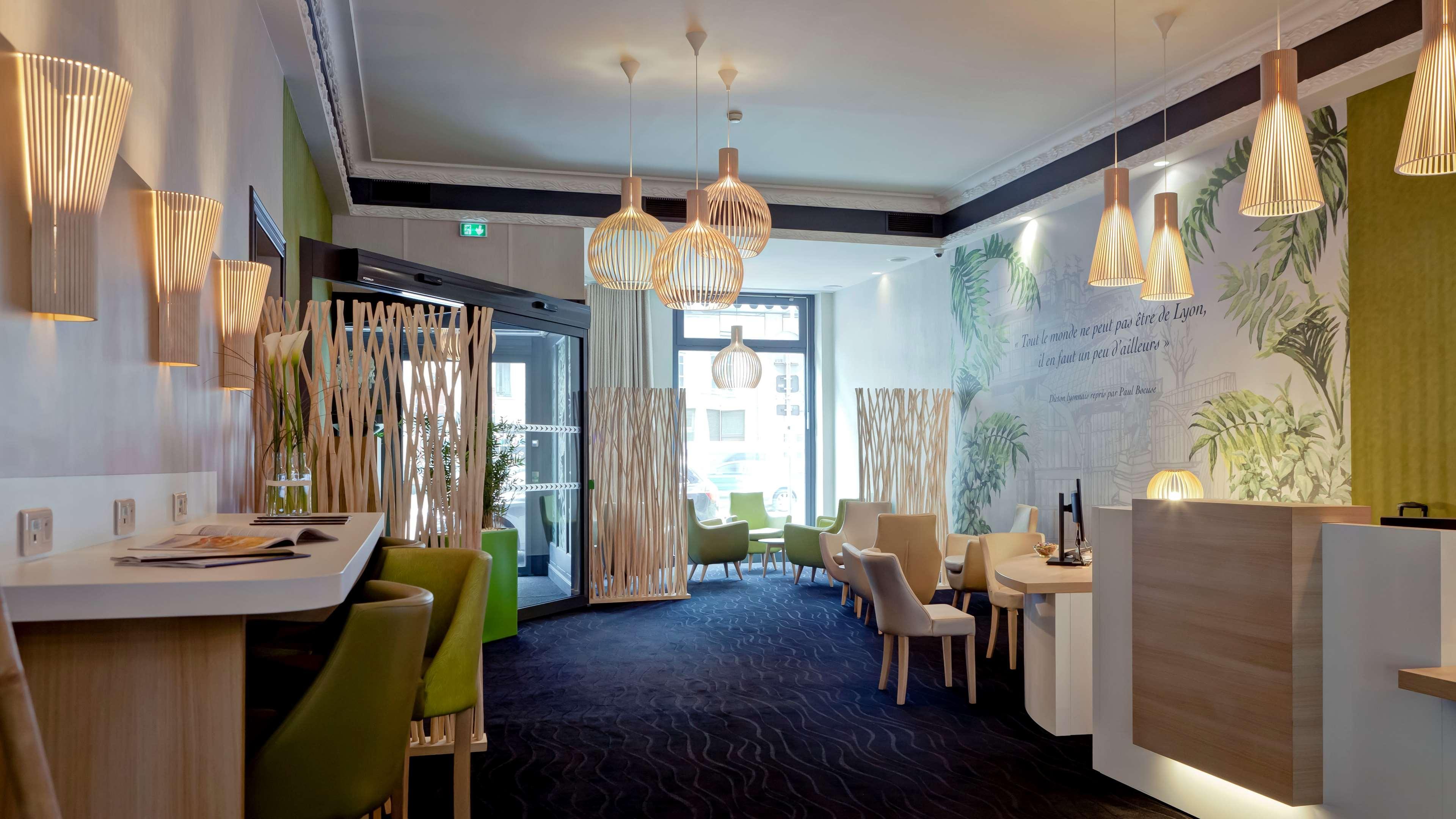 Best Western Crequi Lyon Part Dieu Экстерьер фото