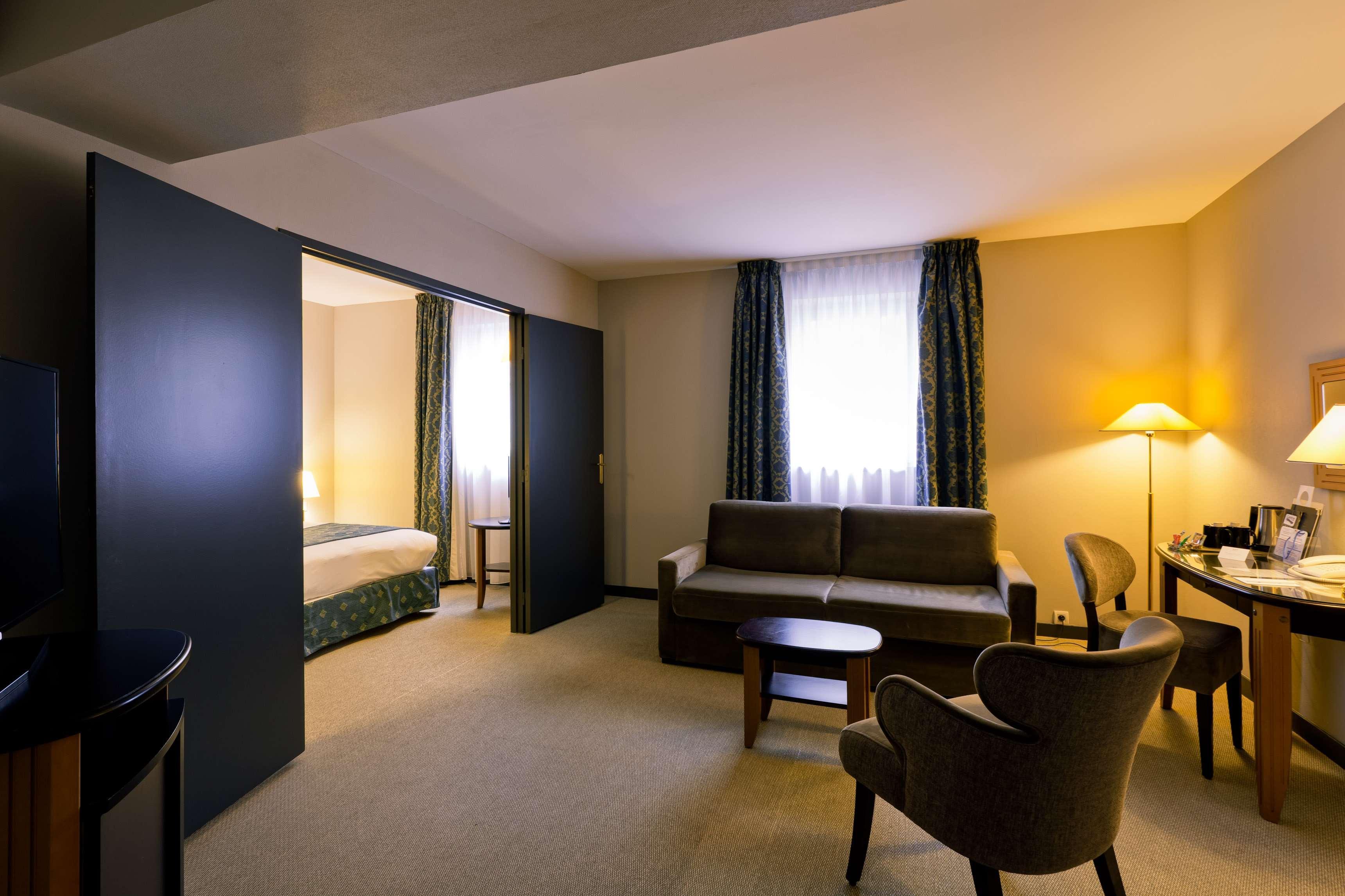 Best Western Crequi Lyon Part Dieu Экстерьер фото