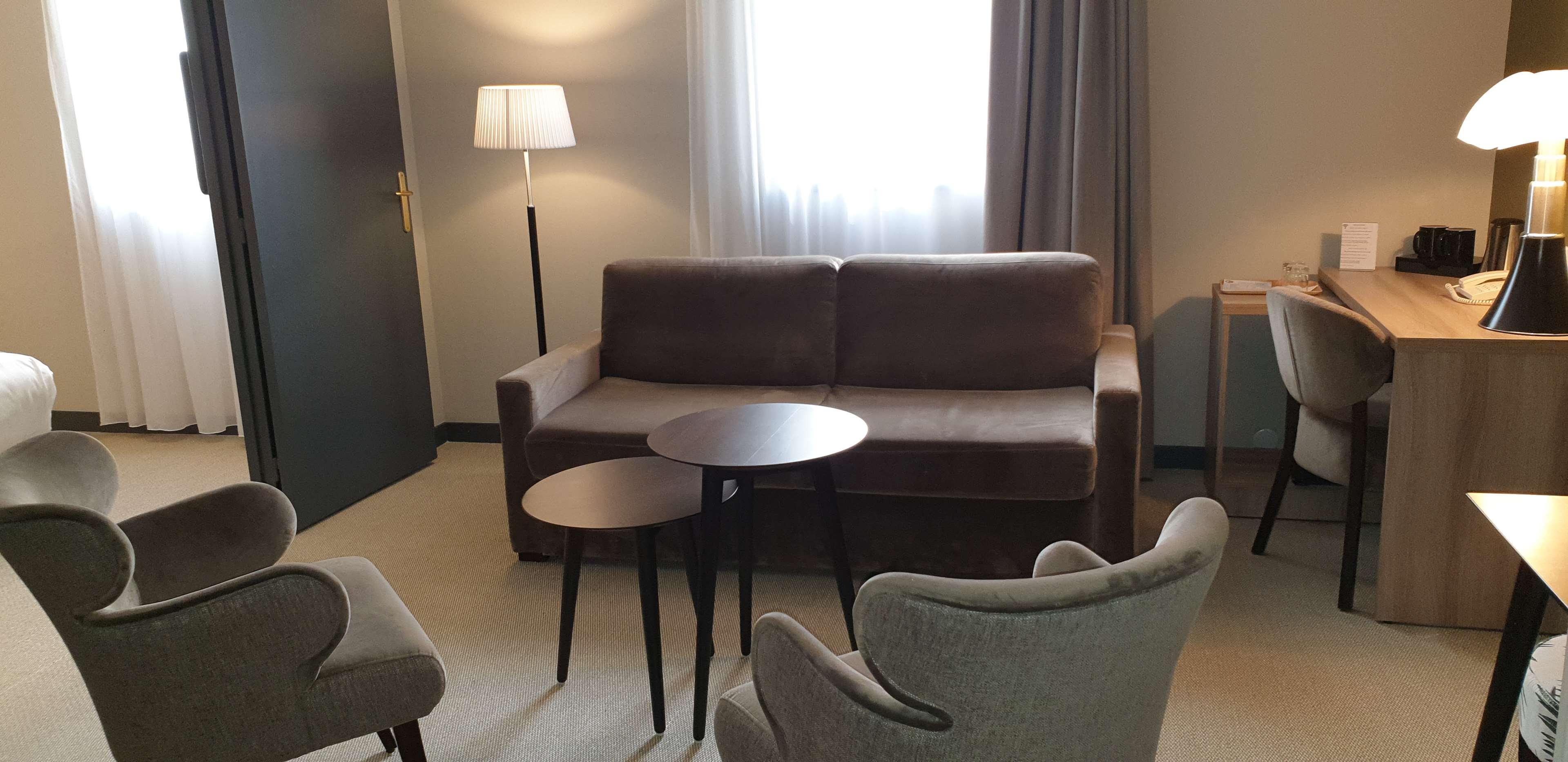 Best Western Crequi Lyon Part Dieu Экстерьер фото